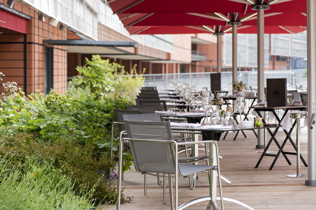 リヨンのレストランテラス