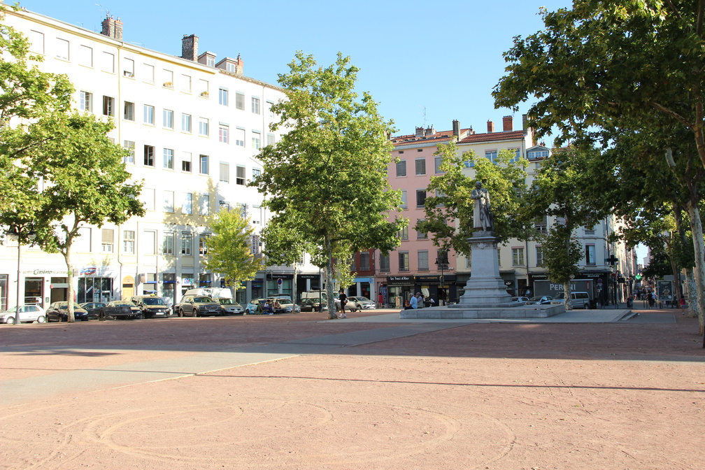 クロワ・ルース広場